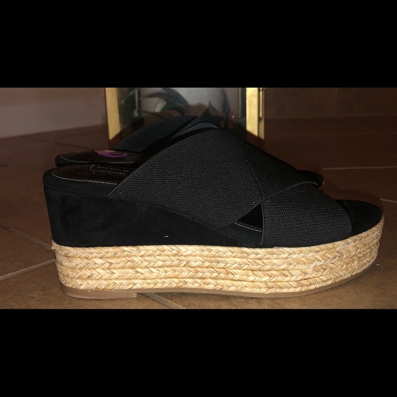 NWOT Steve Madden slip on black platform sandals - Picture 7 of 11